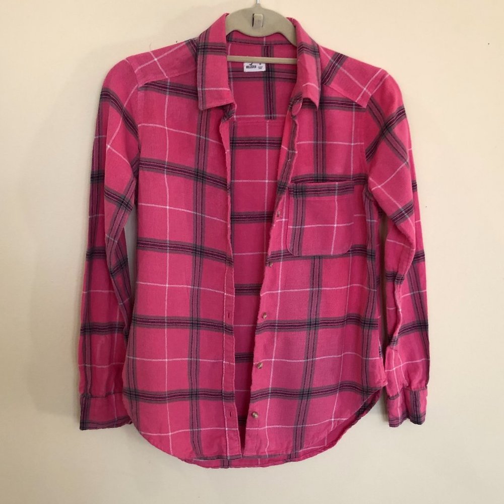 Hollister Pink Plaid Flannel Button-Down Shirt XS